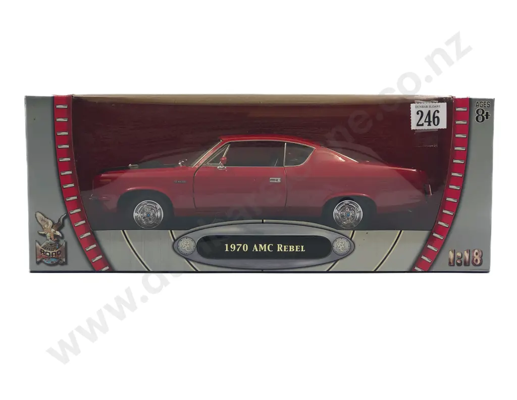 Road Signature Boxed 1:18 1970 AMC Rebel Image 1++