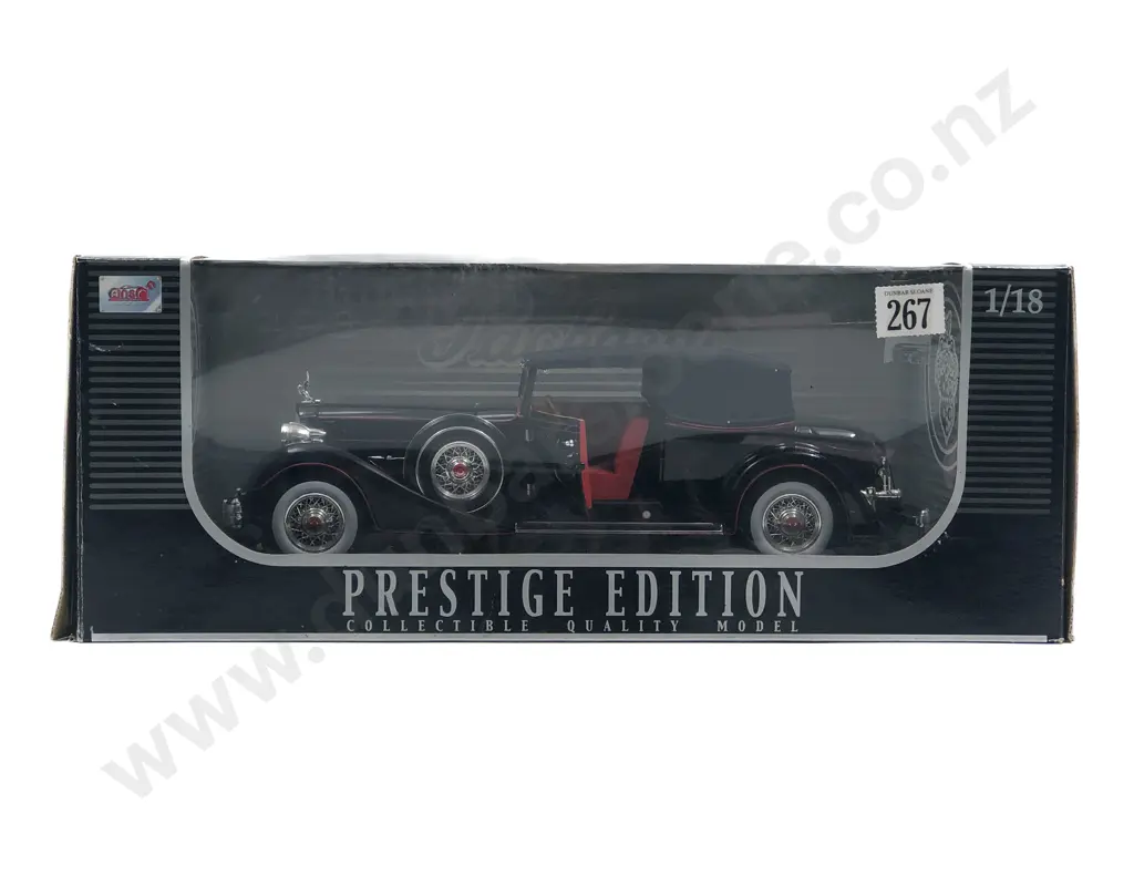Anson Boxed Prestige Edition 1:18 1934 Packard Image 1++