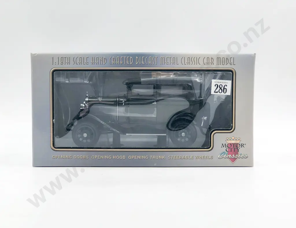 Motor City Boxed 1:18 1931 Ford Model A Tudor Image 1++