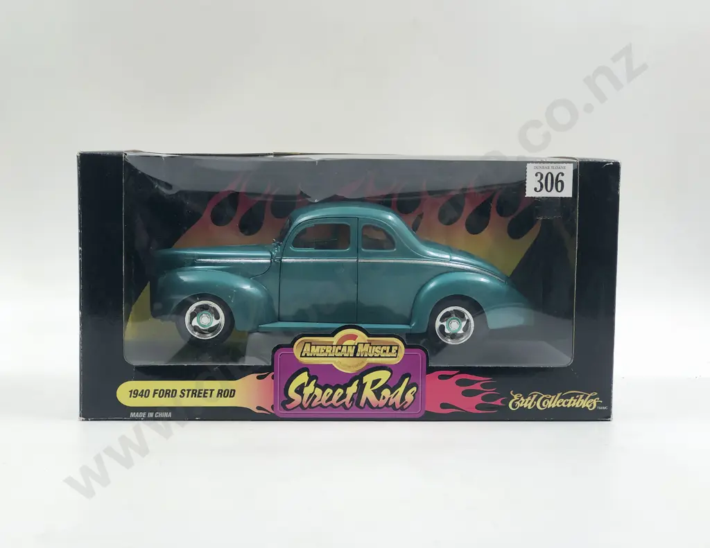 Ertl American Muscle Boxed 1:18 Street Rods 1940 Ford Street Rod Image 1++