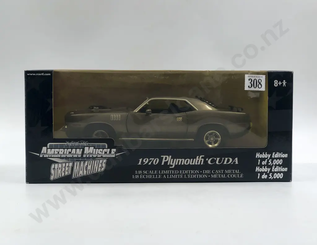 Ertl American Muscle Boxed 1:18 Street Machines 1970 Plymouth 'Cuda Image 1++