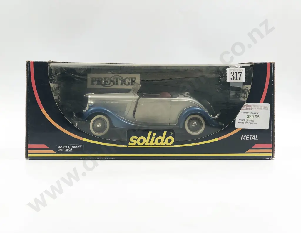 Solido Boxed 1:18 0885 Ford Citrine Image 1++