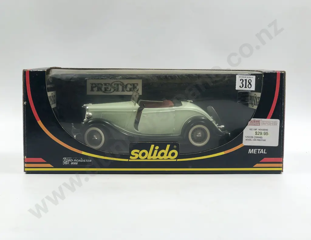 Solido Boxed 1:18 8008 Ford Roadster Image 1++