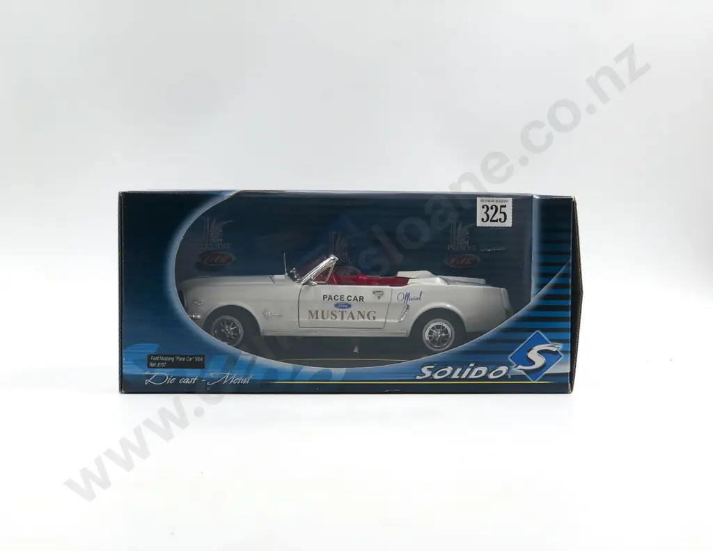 Solido Boxed 1.18 8157 Ford Mustang 'Pace Car' 1964 Image 1++