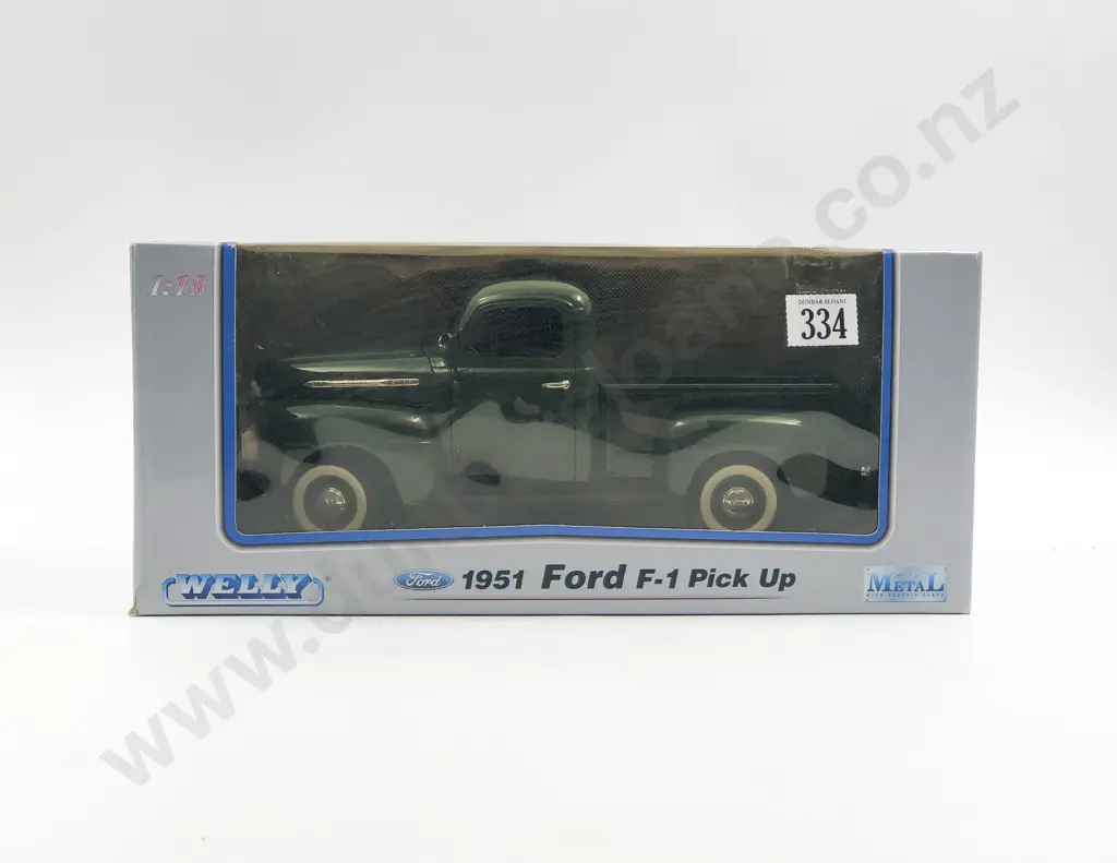 Welly Boxed 1:18 1951 Ford F-1 Pick Up Image 1++