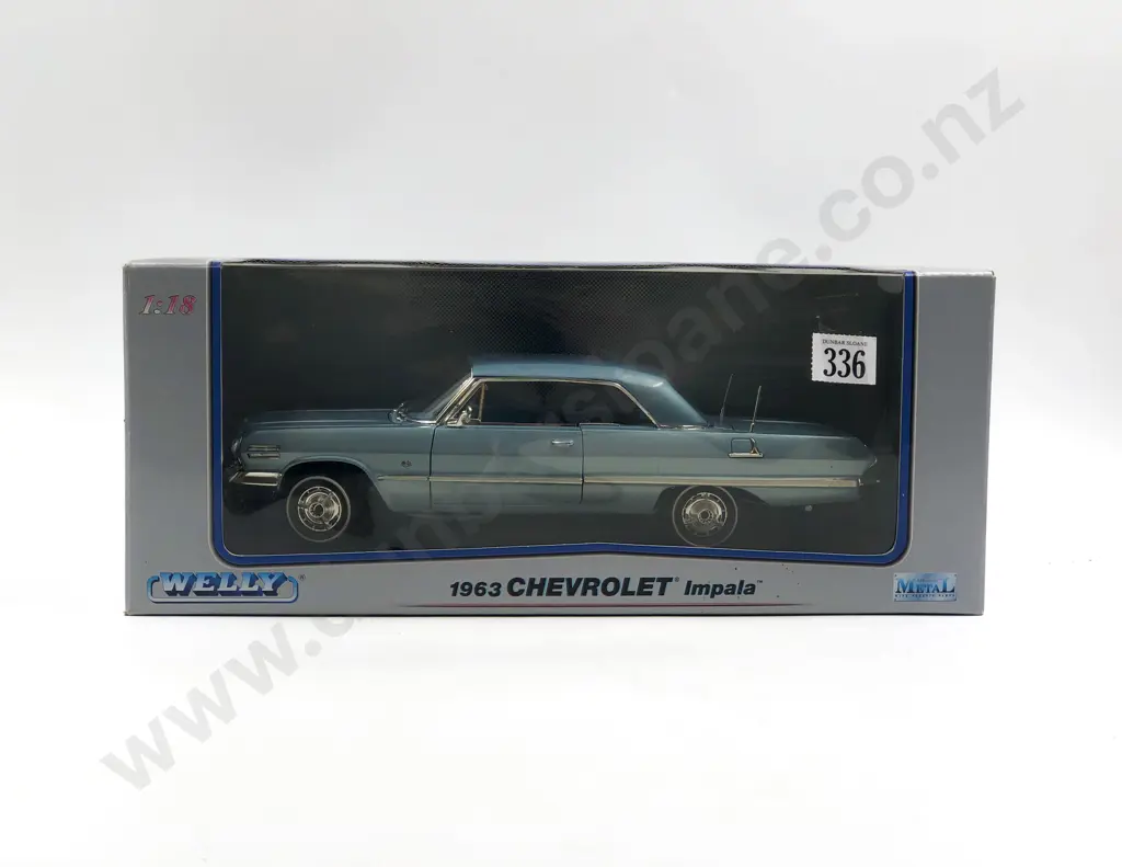 Welly Boxed 1:18 1963 Chevrolet Impala Image 1++