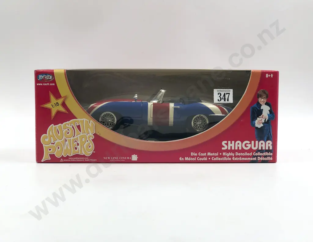Joyride "Austin Powers" Boxed 1:18 Shaguar Image 1++