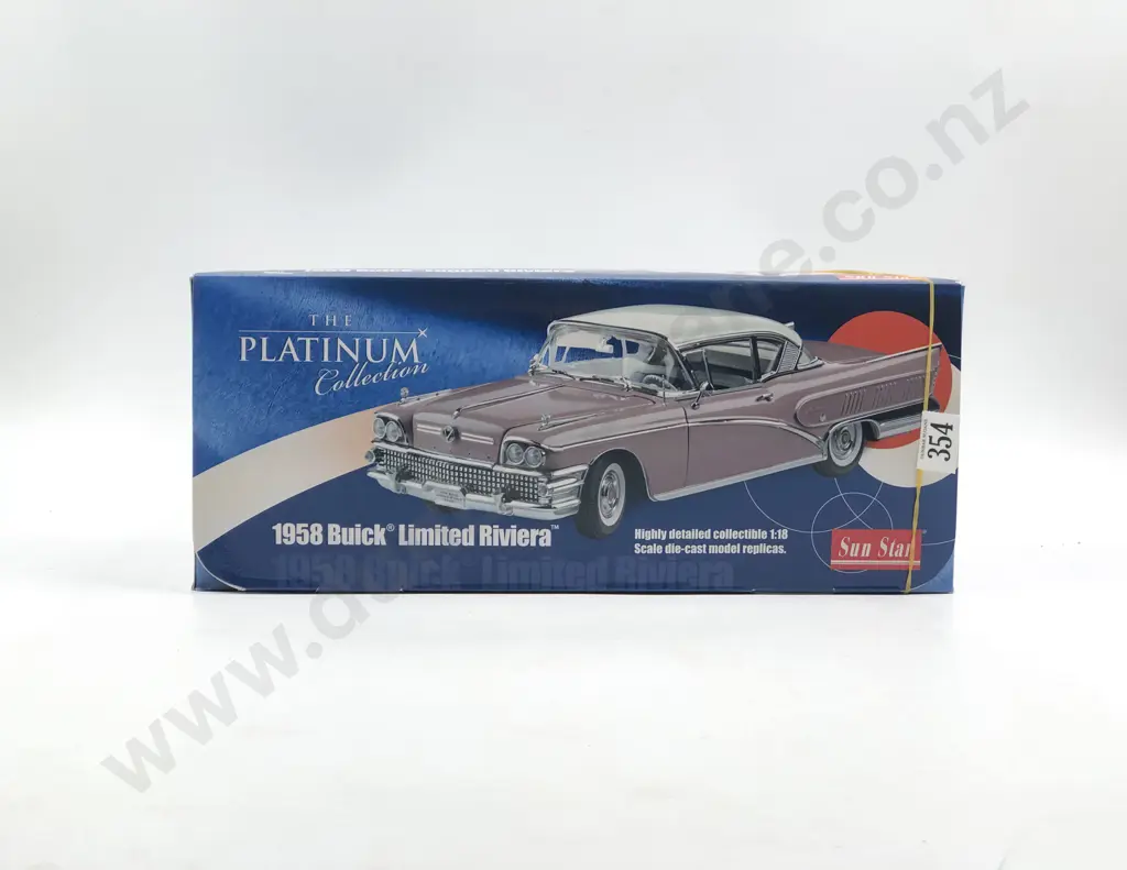 Sun Star Boxed 1:18 Platinum Collection 1958 Buick Ltd Riviera Image 1++