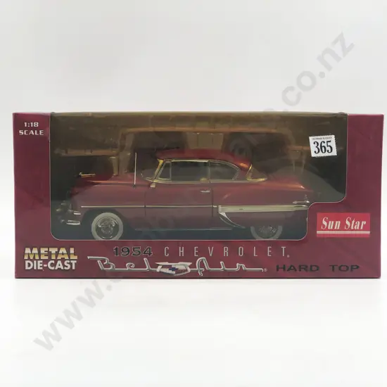Sun Star Boxed 1:18 1954 Chevrolet Bel Air Hard Top