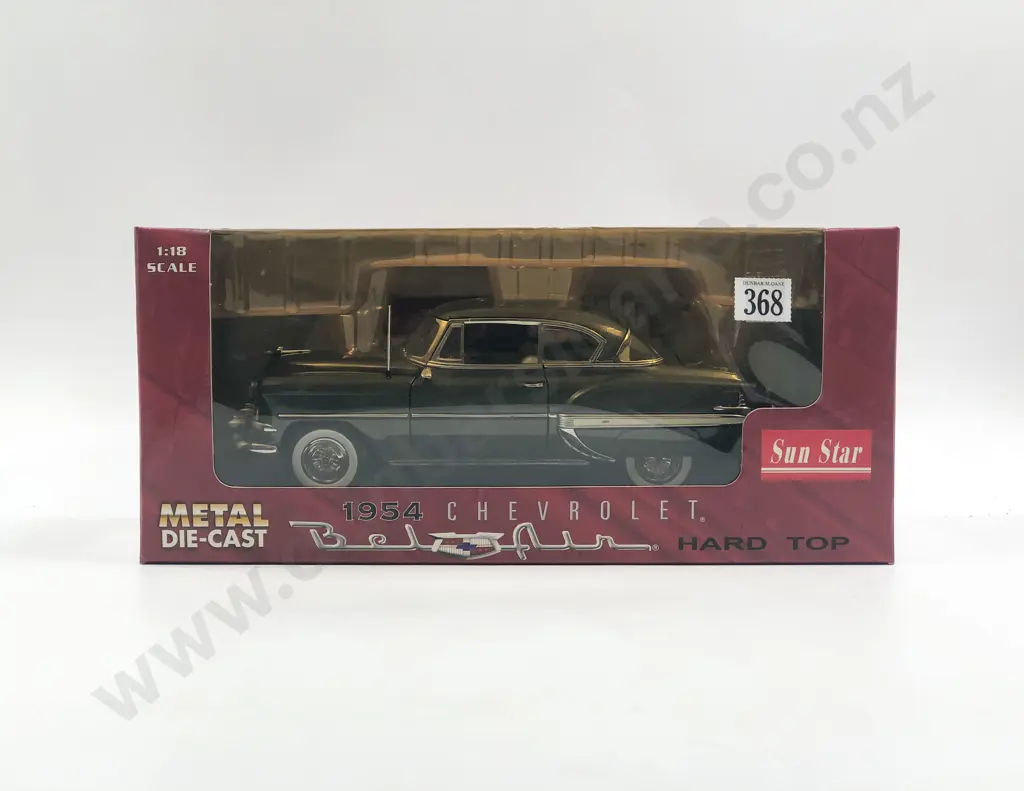 Sun Star Boxed 1:18 1954 Chevrolet  Bel Air Hard Top Image 1++