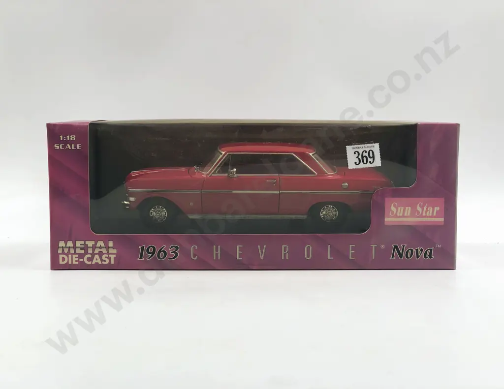 Sun Star Boxed 1:18 1963 Chevrolet Nova Image 1++
