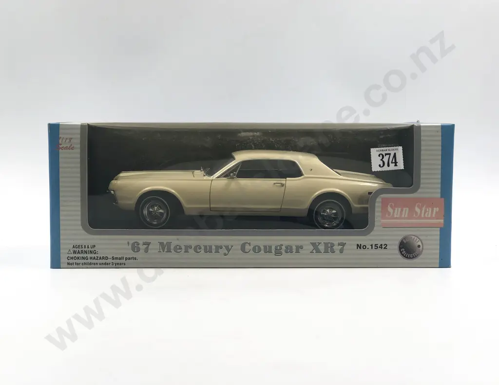 Sun Star Boxed 1:18 Classic Models 1967 Mercury Cougar XR7 Image 1++