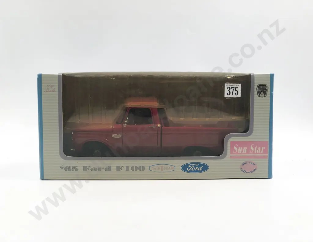 Sun Star Boxed 1:18 Classic Models 1965 Ford F100 Image 1++