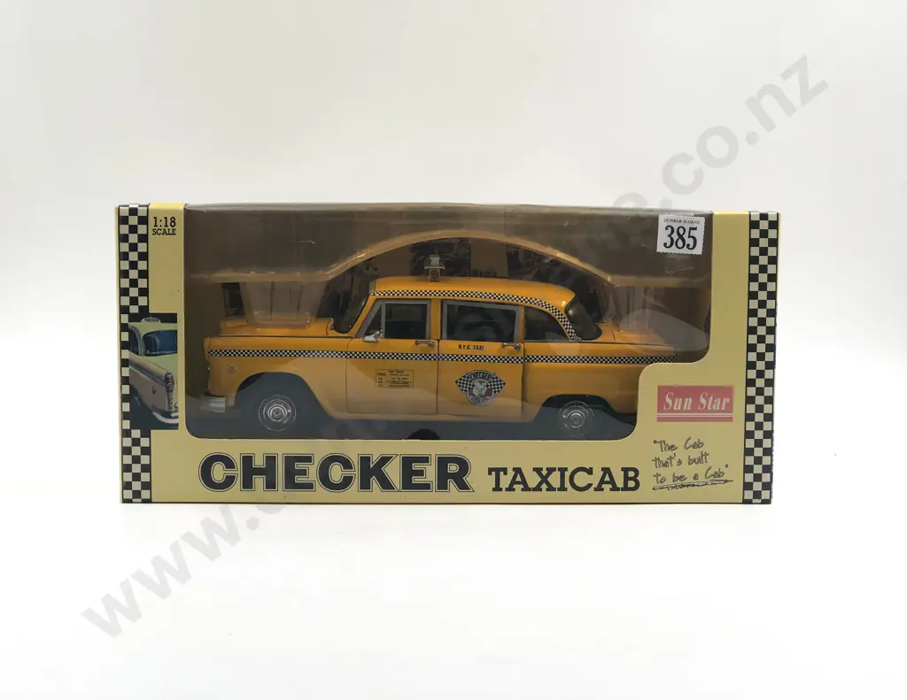Sun Star Boxed 1:18 1981 New York Checker Taxicab Image 1++