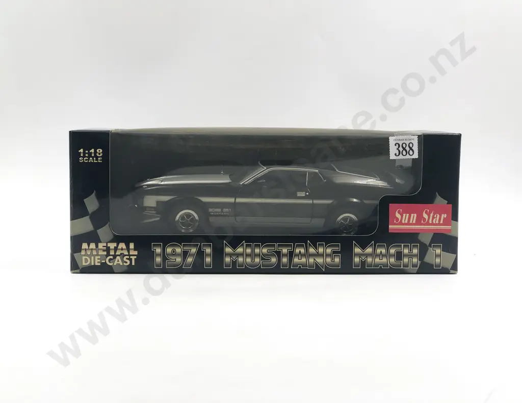 Sun Star Boxed 1:18 1971 Mustang Mach 1 Image 1++