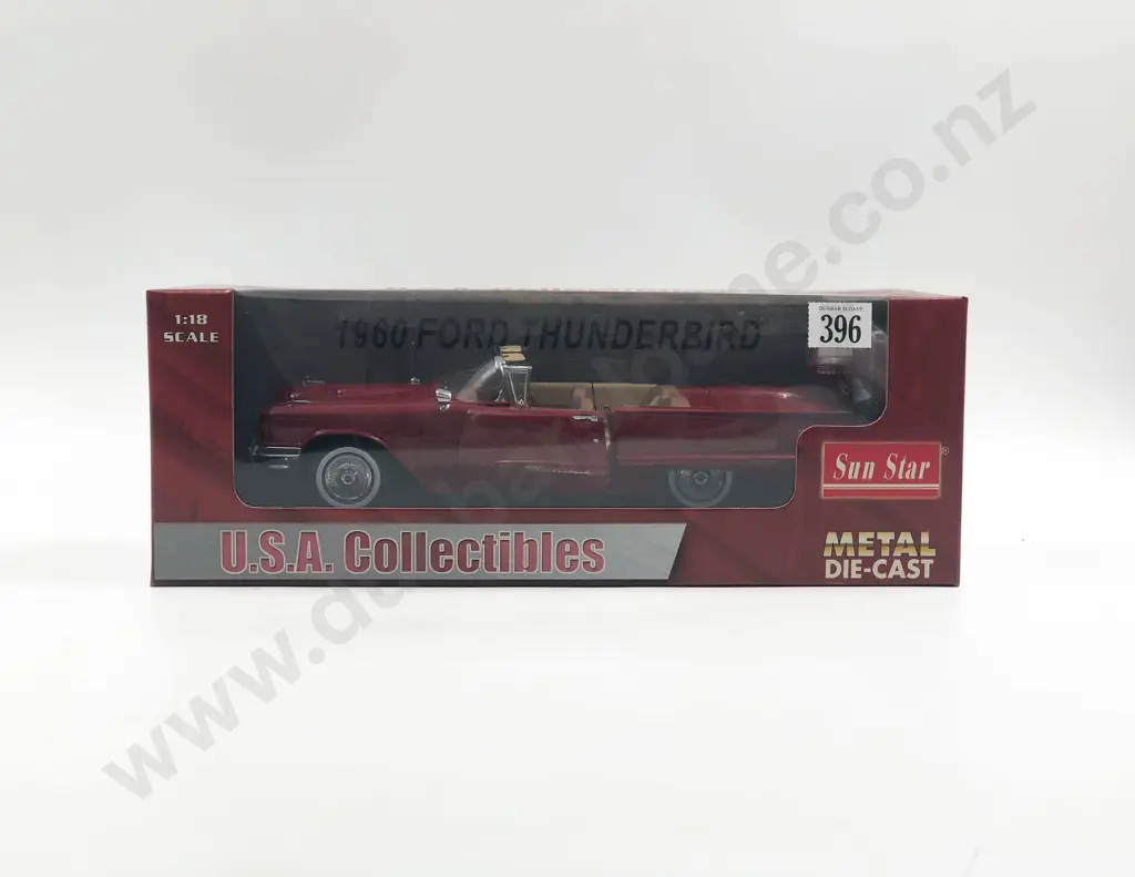 Sun Star Boxed 1:18 1960 Ford Thunderbird Image 1++