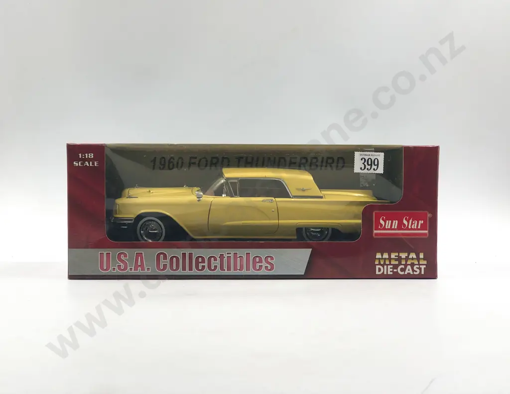 Sun Star Boxed 1:18 1960 Ford Thunderbird Image 1++