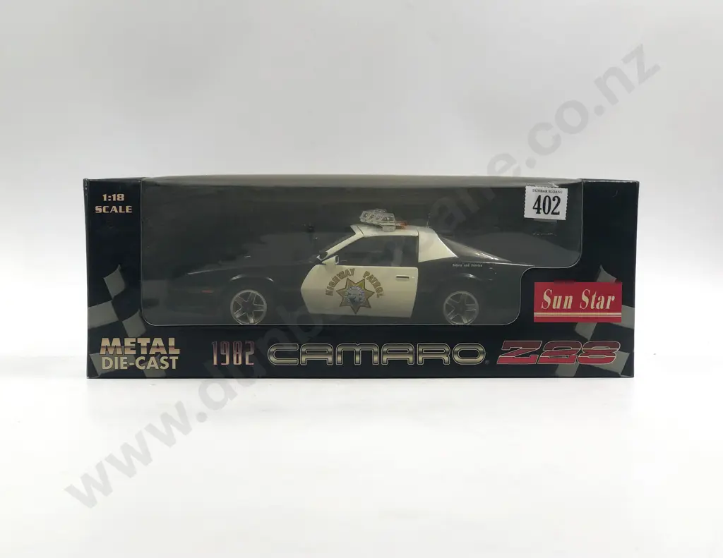 Sun Star Boxed 1:18 1982 California Highway Patrol Camaro Z28 Image 1++