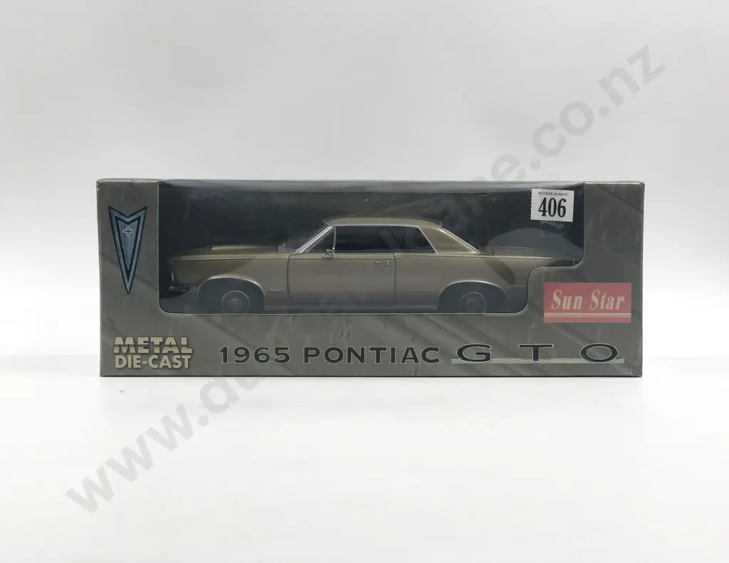 Sun Star Boxed 1:18 1965 Pontiac GTO Image 1++