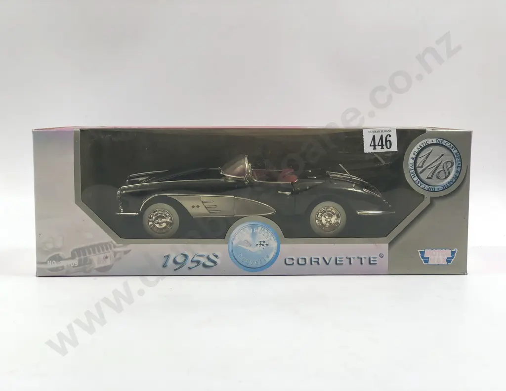Motor Max Boxed 1:18 1958 Corvette Image 1++