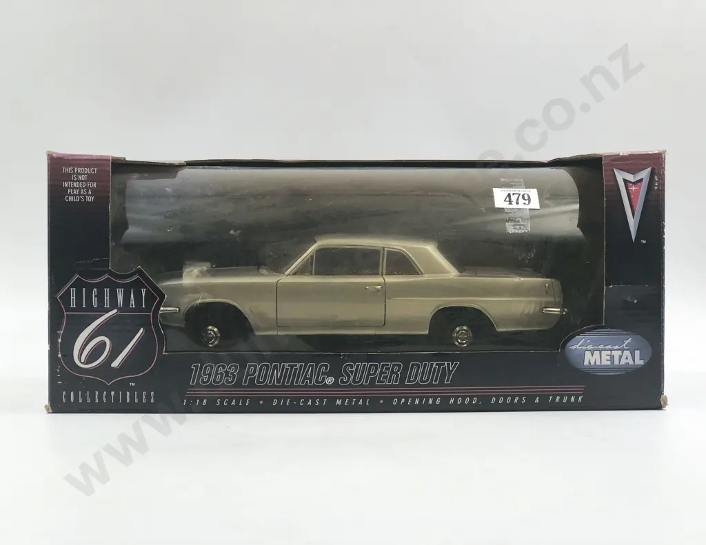 Highway 61 Boxed 1:18 1963 Pontiac Super Duty Image 1++