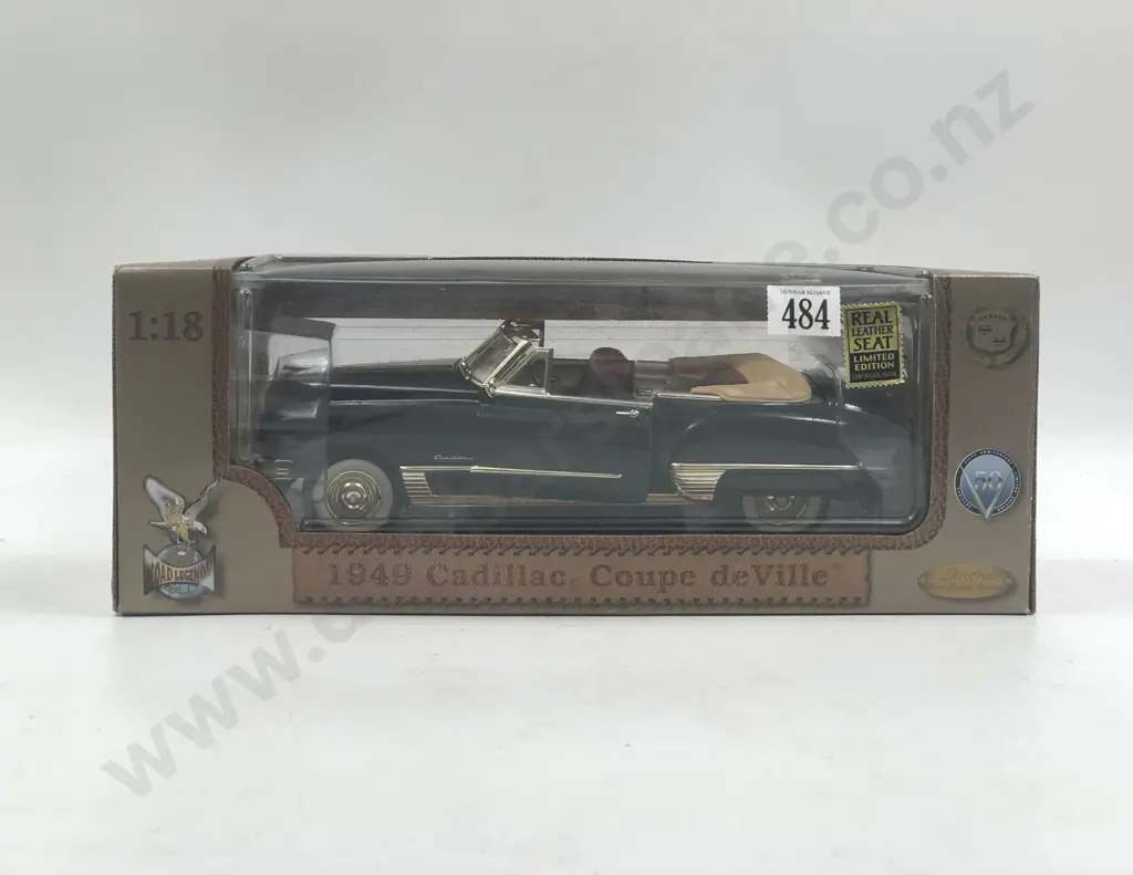 Road Legends Boxed 1:18 1949 Cadillac Coupe deVille Image 1++