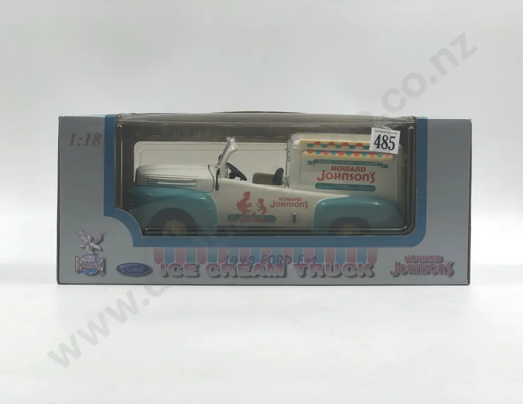Road Legends Boxed 1:18 1948 Ford F-1 Ice Cream Truck Image 1++