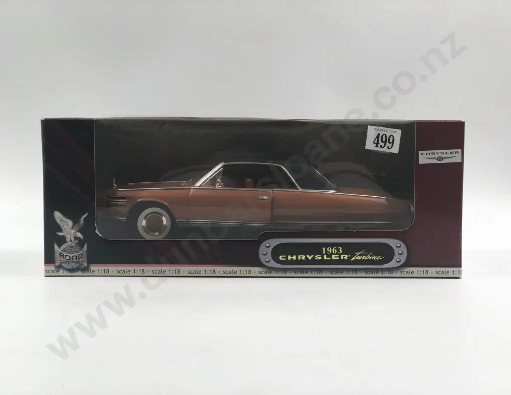 Road Signature Boxed 1:18 1963 Chrysler Turbine Image 1++