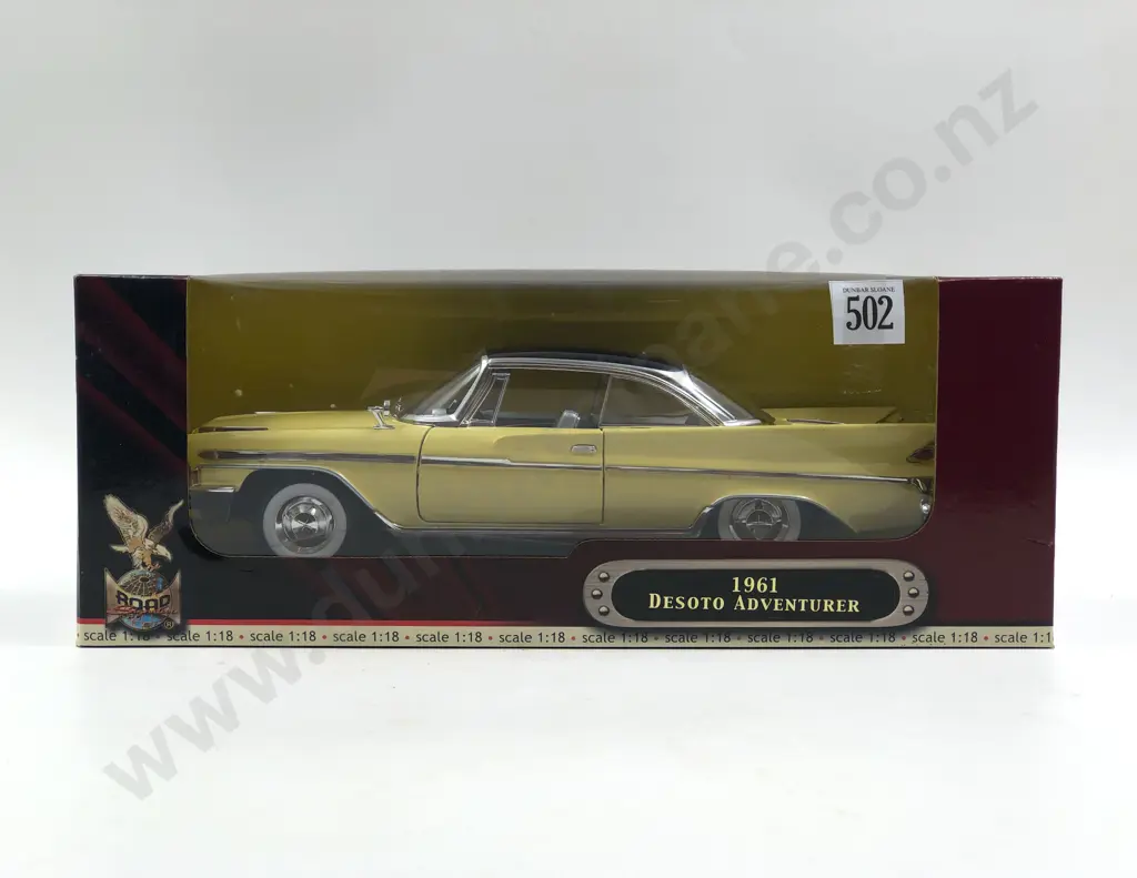 Road Signature Boxed 1:18 1961 Desoto Adventurer Image 1++