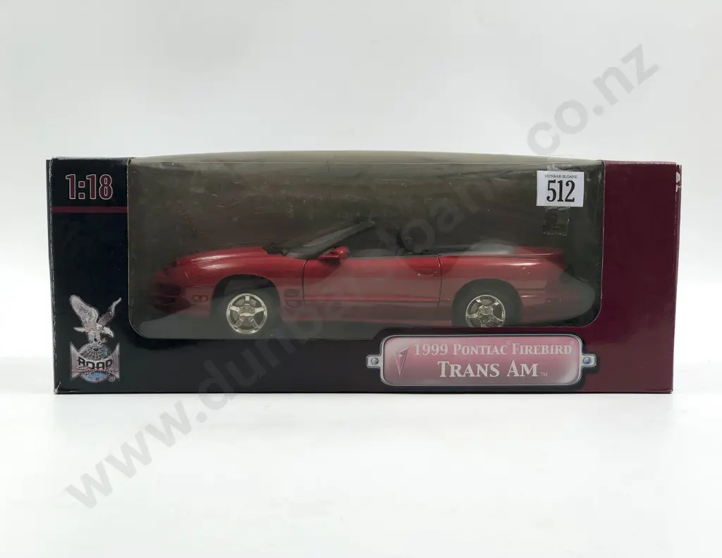 Road Signature Boxed 1:18 1999 Pontiac Firebird Trans Am Image 1++