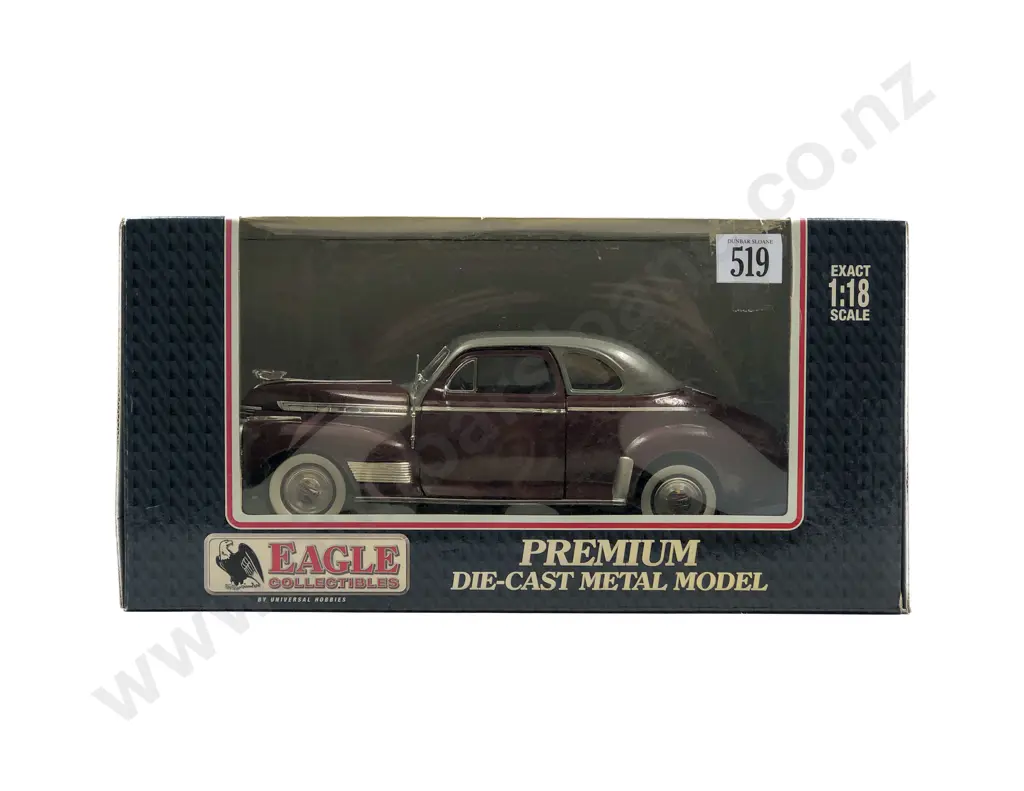 Eagle Collectables Boxed 1:18 1941 Chevrolet Deluxe Coupe Image 1++