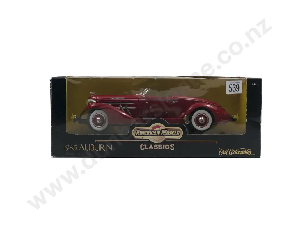 Ertl American Muscle Boxed 1:18 1935 Auburn Image 1++