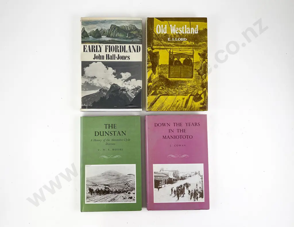 4 Volumes On Fiordland Westland & Otago Image 1++