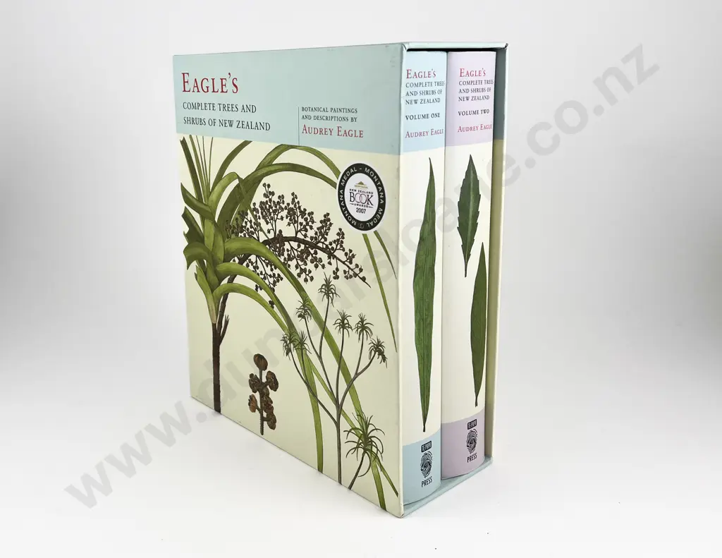Eagle Audrey - Eagles Complete Trees And Shrubs Of New Zealand (2 Volumes) Image 1++