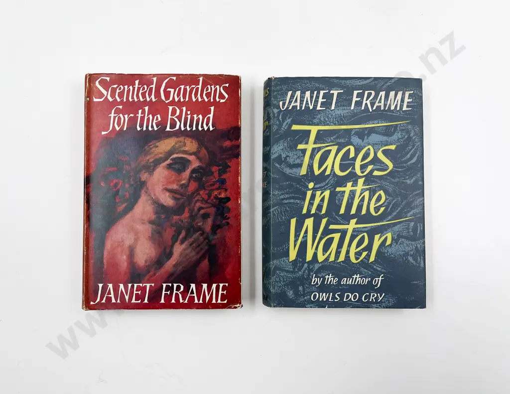 Frame Janet Image 1++