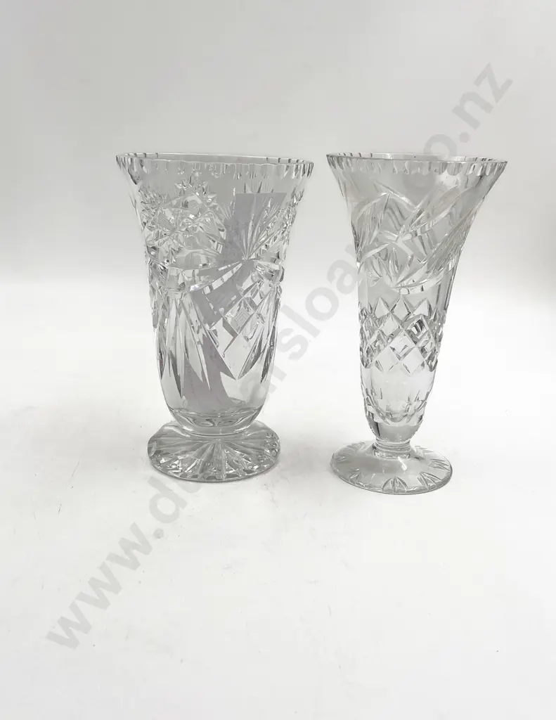 Two Assorted Crystal Vases Image 1++