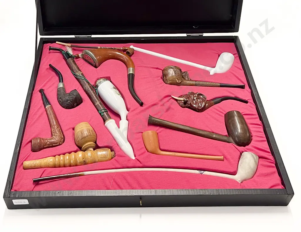 Eleven Assorted Vintage Smoking Pipes Image 1++