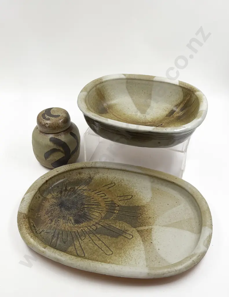 Three Pieces of Assorted Pottery Including Ginger Jar Image 1++