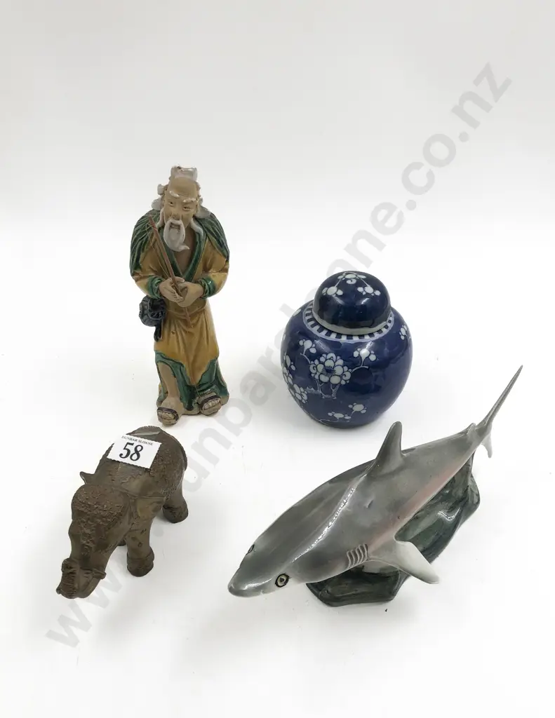 Small Qty Assorted Including Blue and White Ginger Jar Image 1++