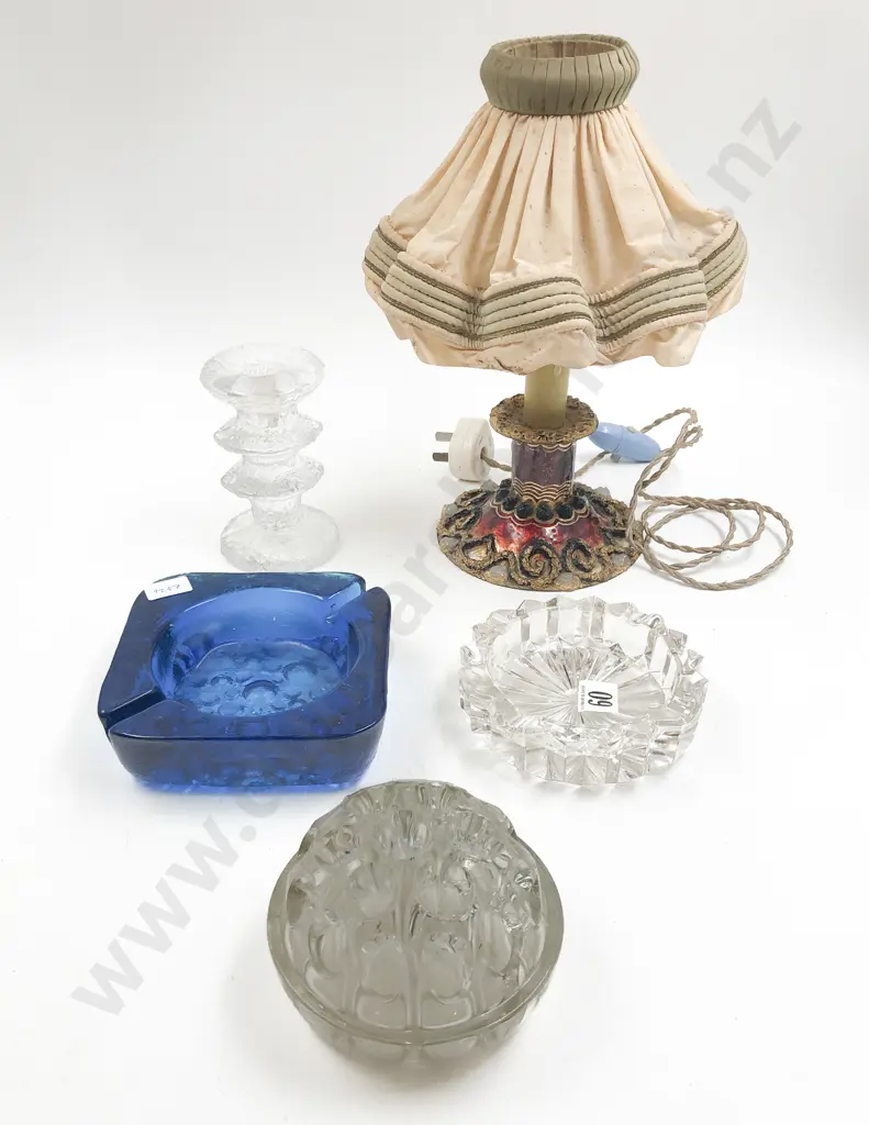 Small Qty Assorted Art Glass Together with Decorative Lamp Image 1++