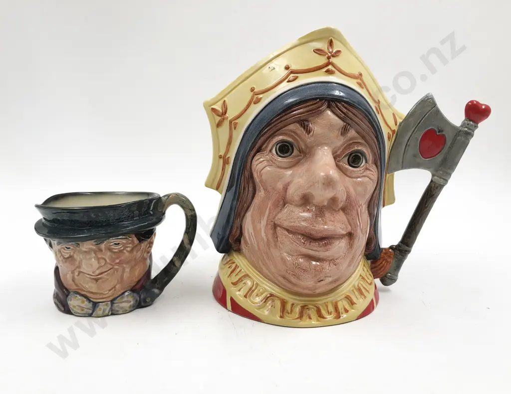RD Character Jug "The Red Queen" with Smaller RD Character Jug Image 1++