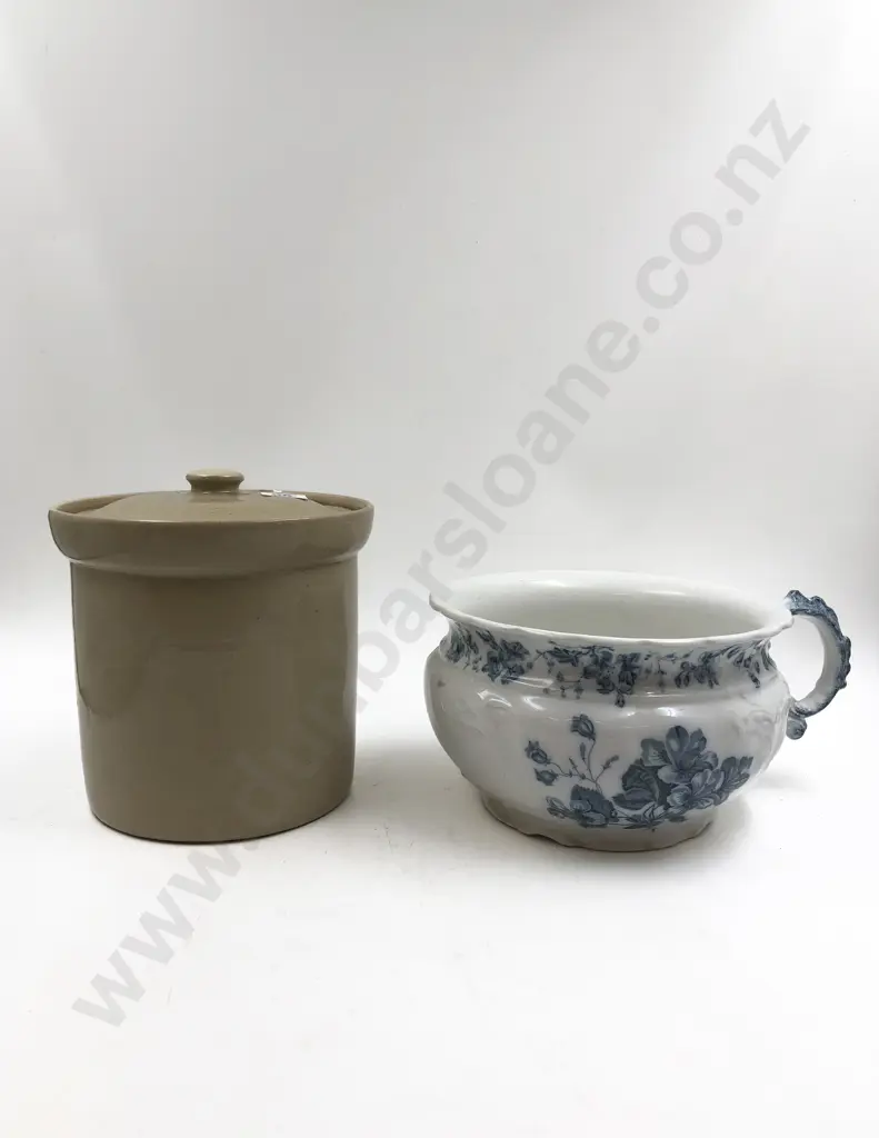 Lidded Stoneware Crock Together with Potty Image 1++