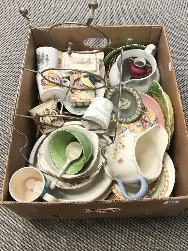 Box Qty of Assorted Fancy China Image 1++