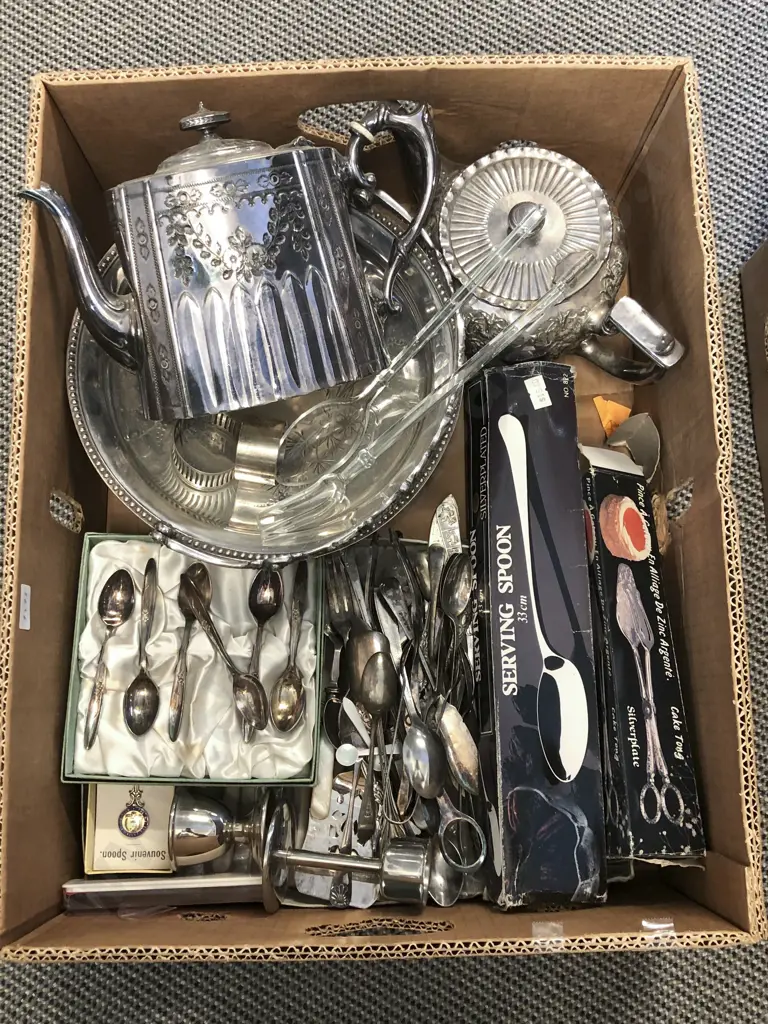 Box of Assorted S/P and Cutlery Etc. Image 1++