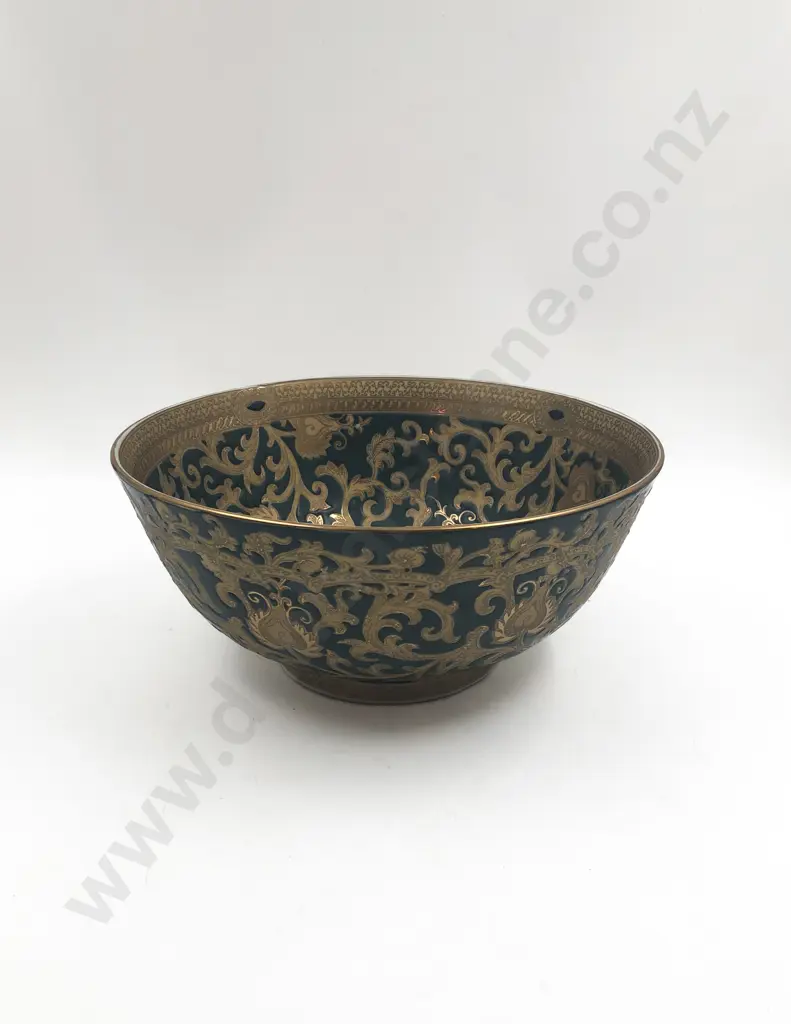 Chinese Embossed Decorative Table Bowl Image 1++