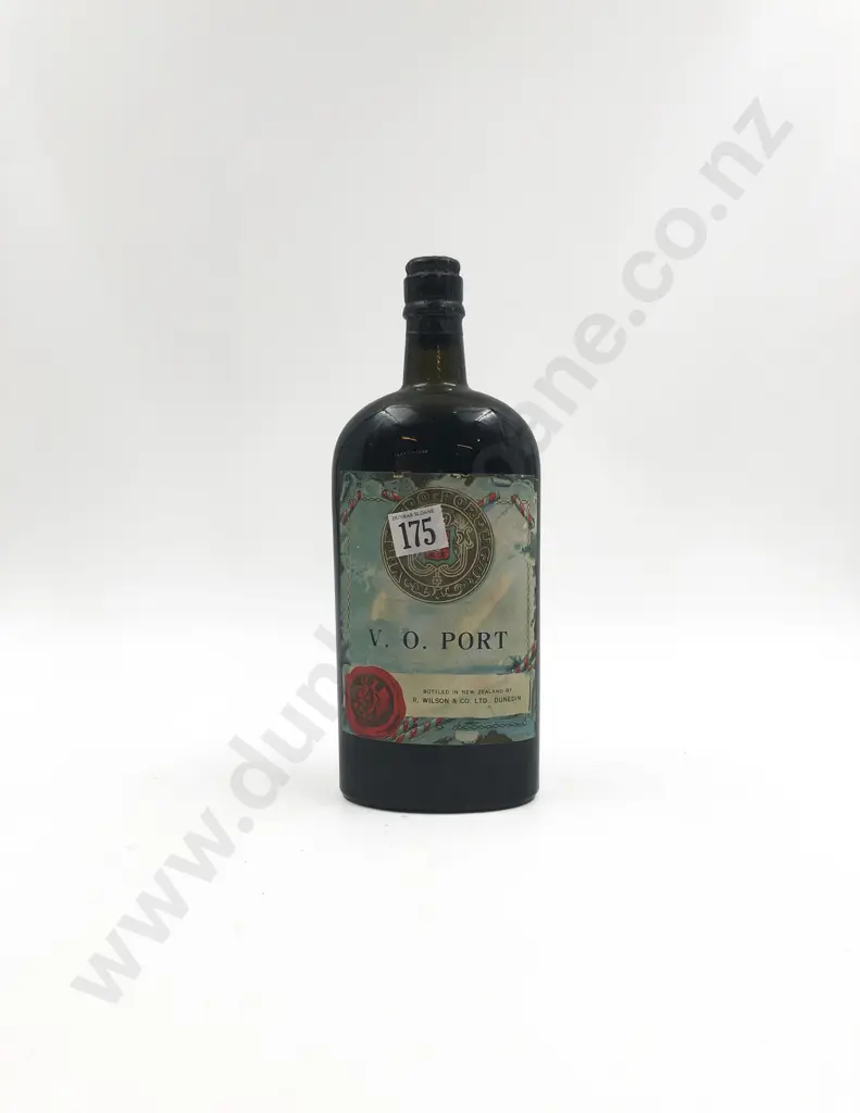 R.Wilson & Co Dunedin Vintage Bottle of V.O.Port Image 1++