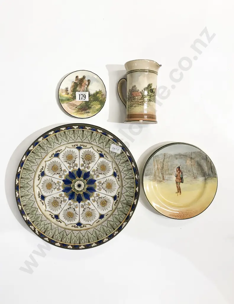 Qty of Assorted Royal Doulton Image 1++