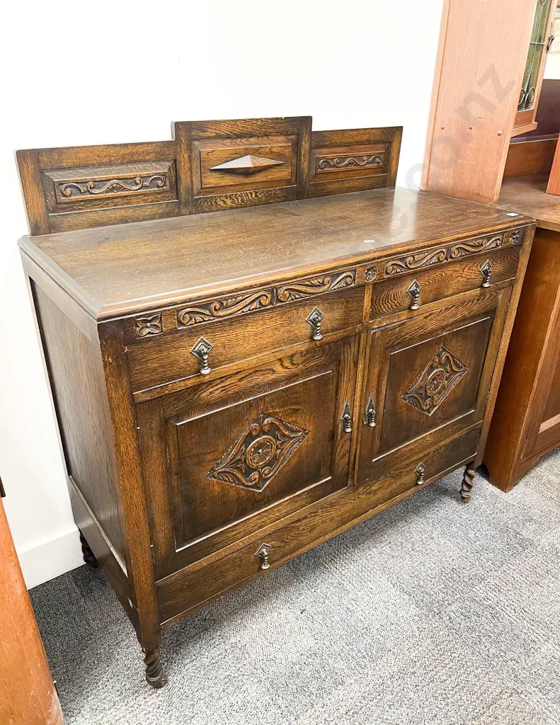 Oak Sideboard Image 1++