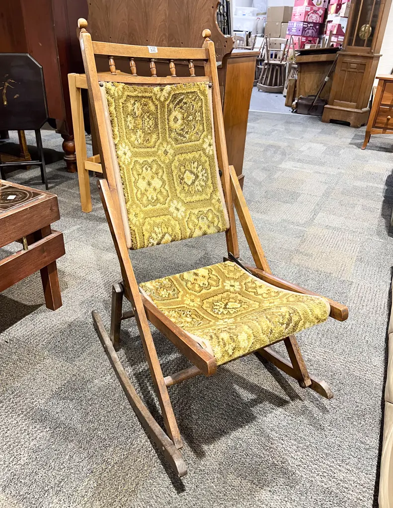 Mahogany Folding Rocking Chair Image 1++