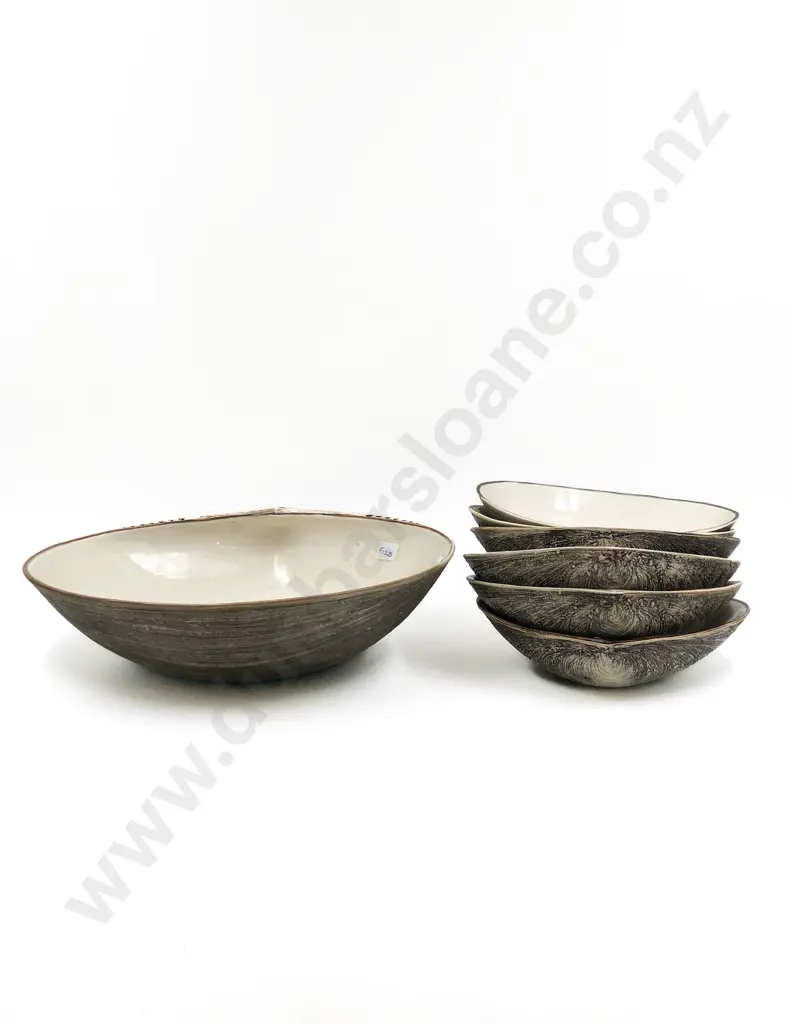Set of Six Royce McGlashen Shell Form Bowls together with Larger Example Image 1++
